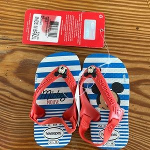 Havaianas Disney Sandals - NWT